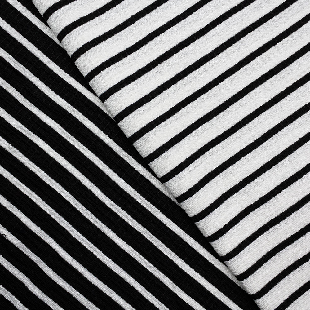 KNT001